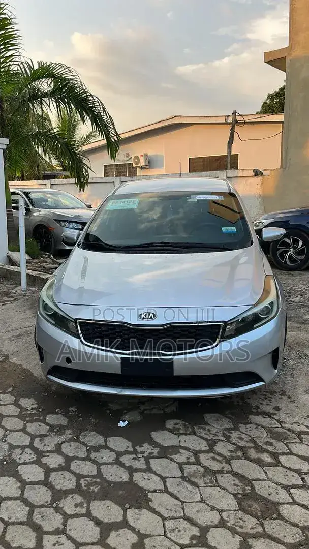 Kia Forte 2018 Silver