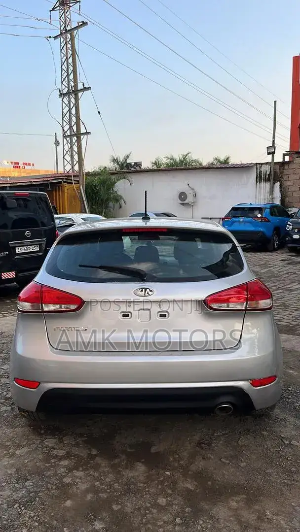 Kia Forte 2018 Silver