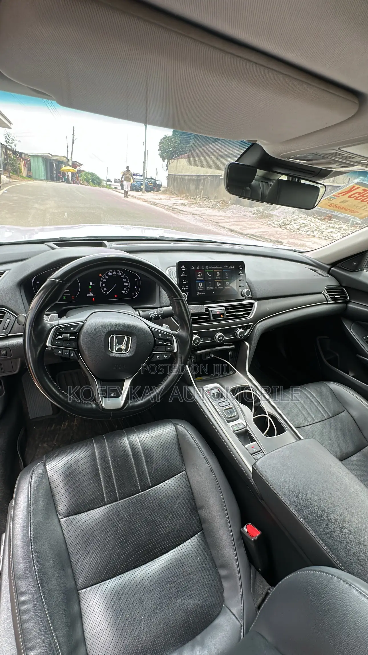 Honda Accord Touring 2.0T 2018 White