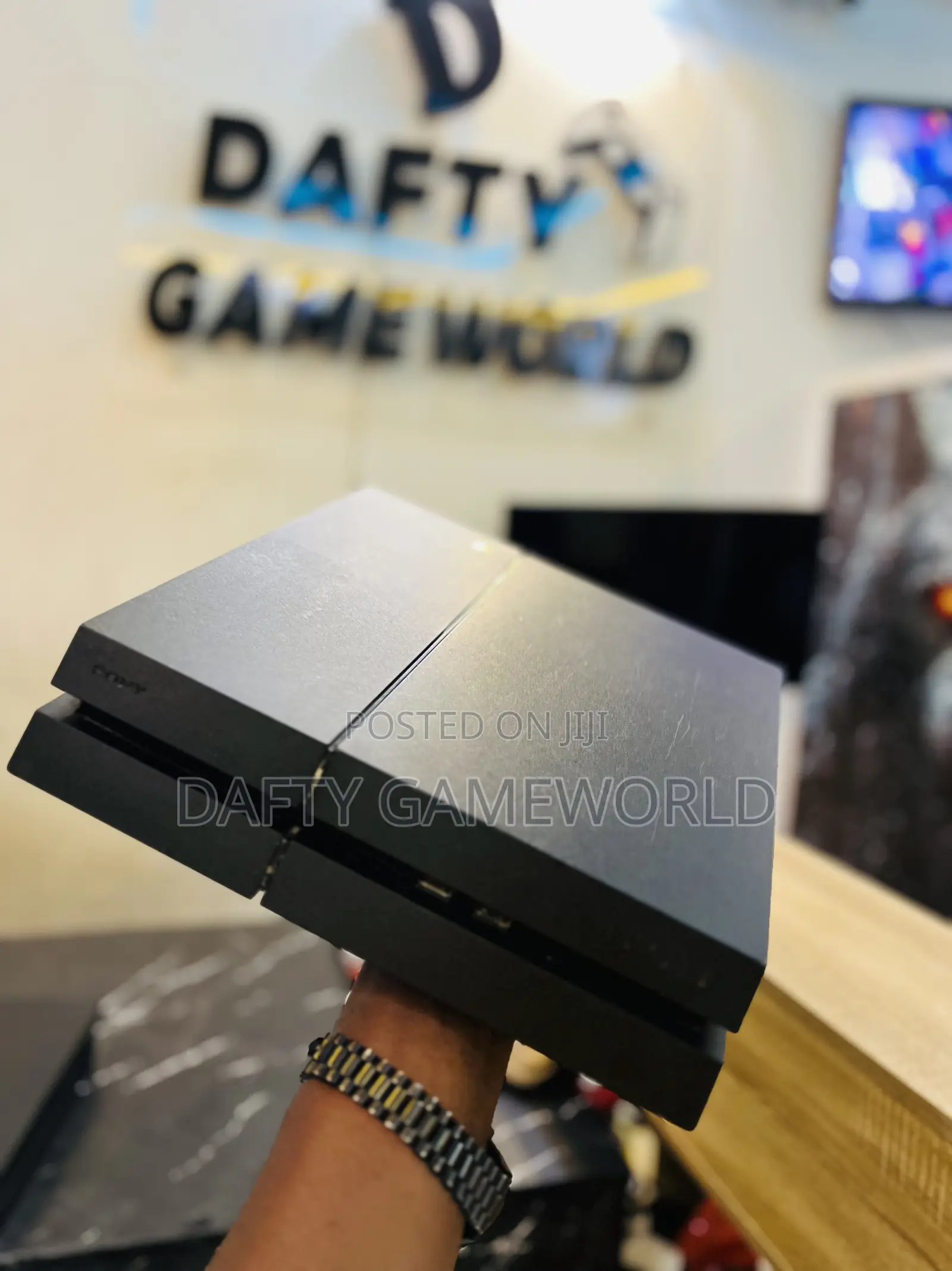 PS4 FAT WITH 2 Controllers and Loaded Games