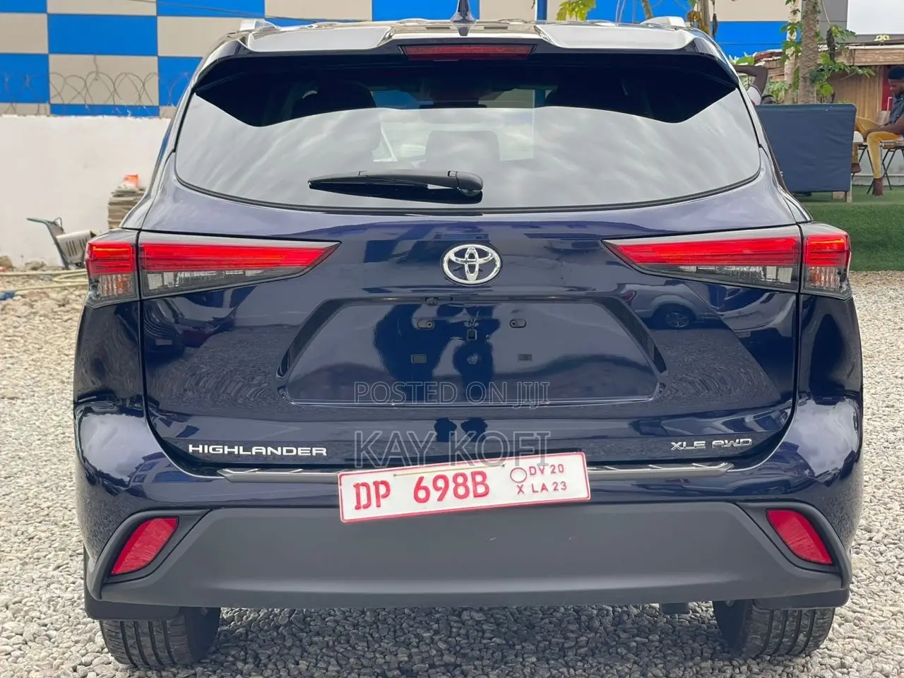 Toyota Highlander XLE 2022 Blue