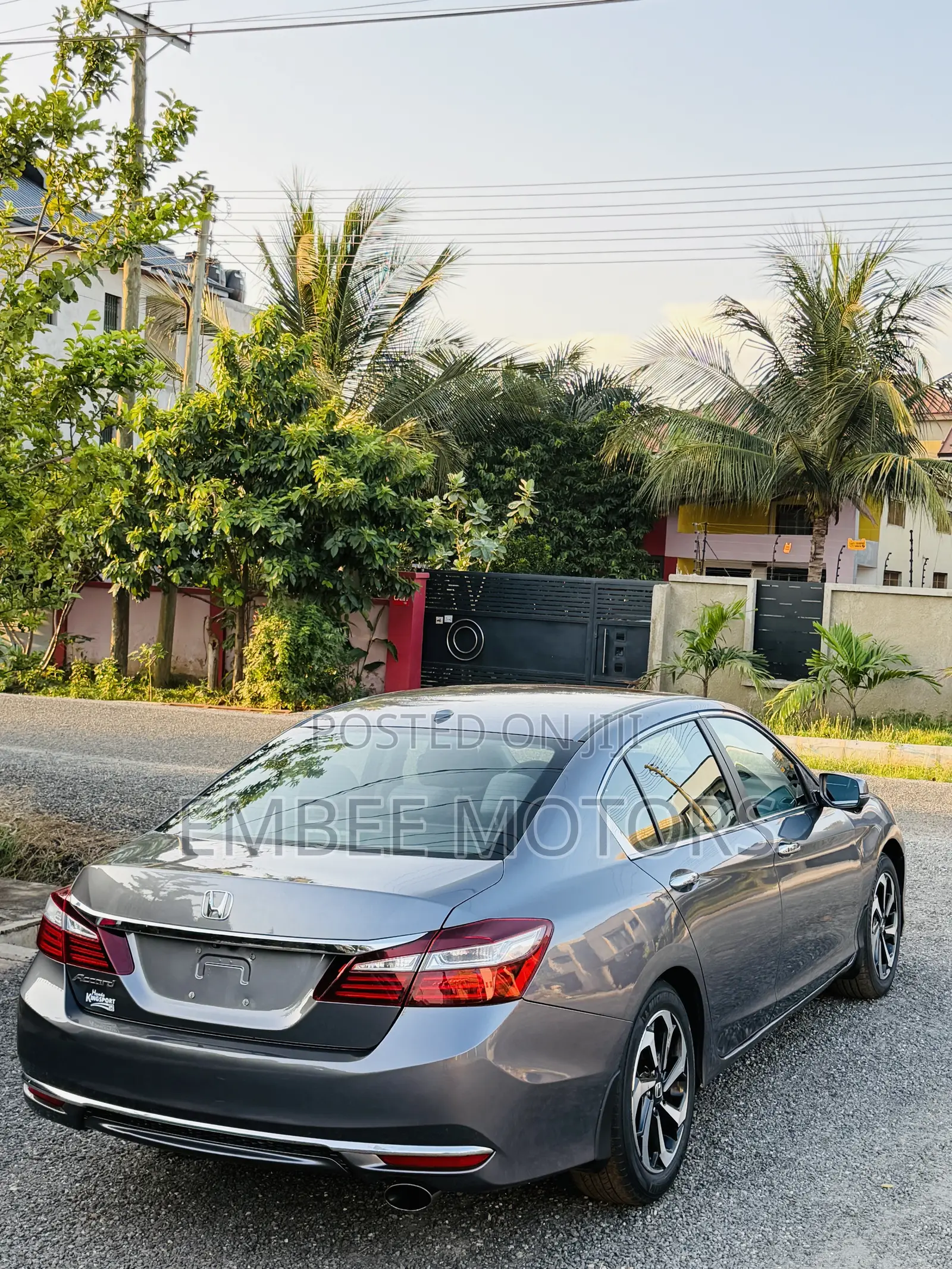 Honda Accord EX 4dr Sedan FWD (2.4L 4cyl 2A) 2016 Gray