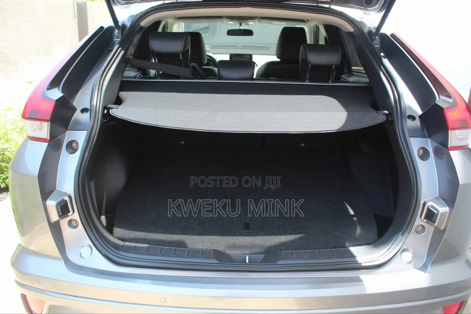 Mitsubishi Eclipse 2021 Silver