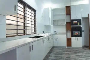 3bdrm House in Realtor-Store, Accra Metropolitan for sale
