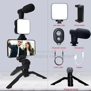 Original Quality Vblog Set With Mic, Remote and Light