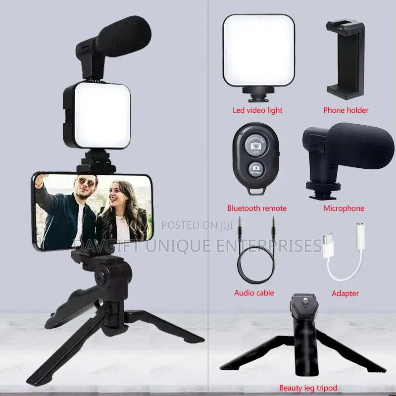 Original Quality Vblog Set With Mic, Remote and Light
