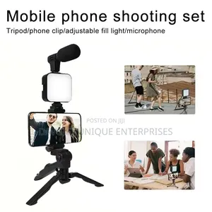 Original Quality Vblog Set With Mic, Remote and Light