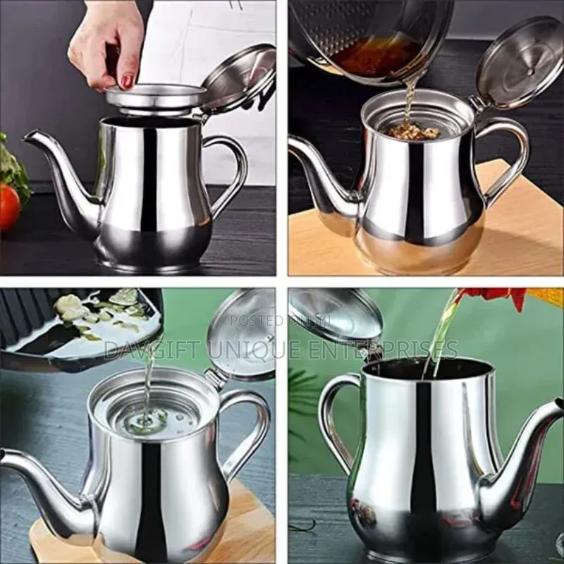 Stainless Steel 700ml Oil Jug With Strainer