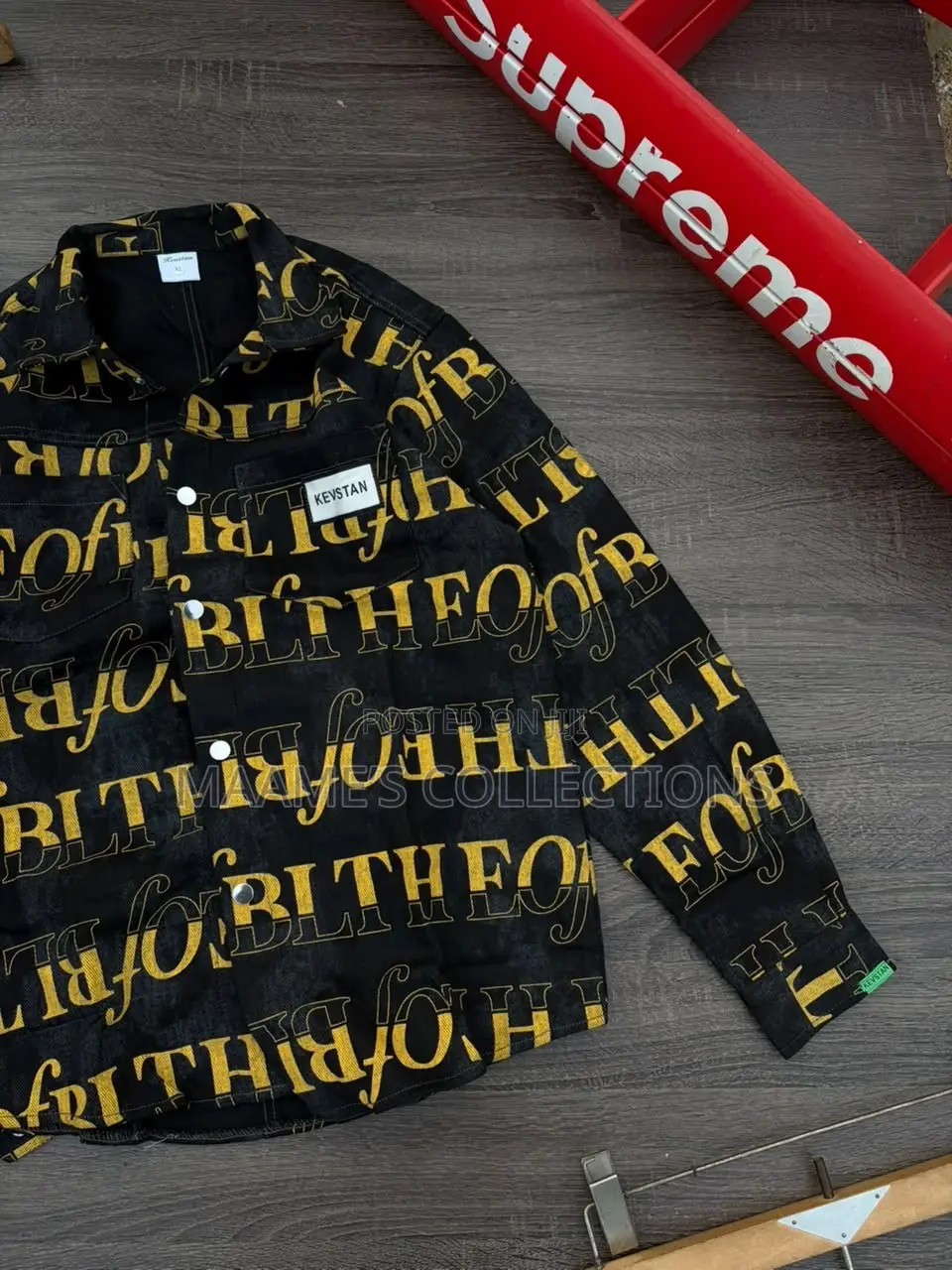 Mens Textured Long-Sleeve Button-Up Shirt
