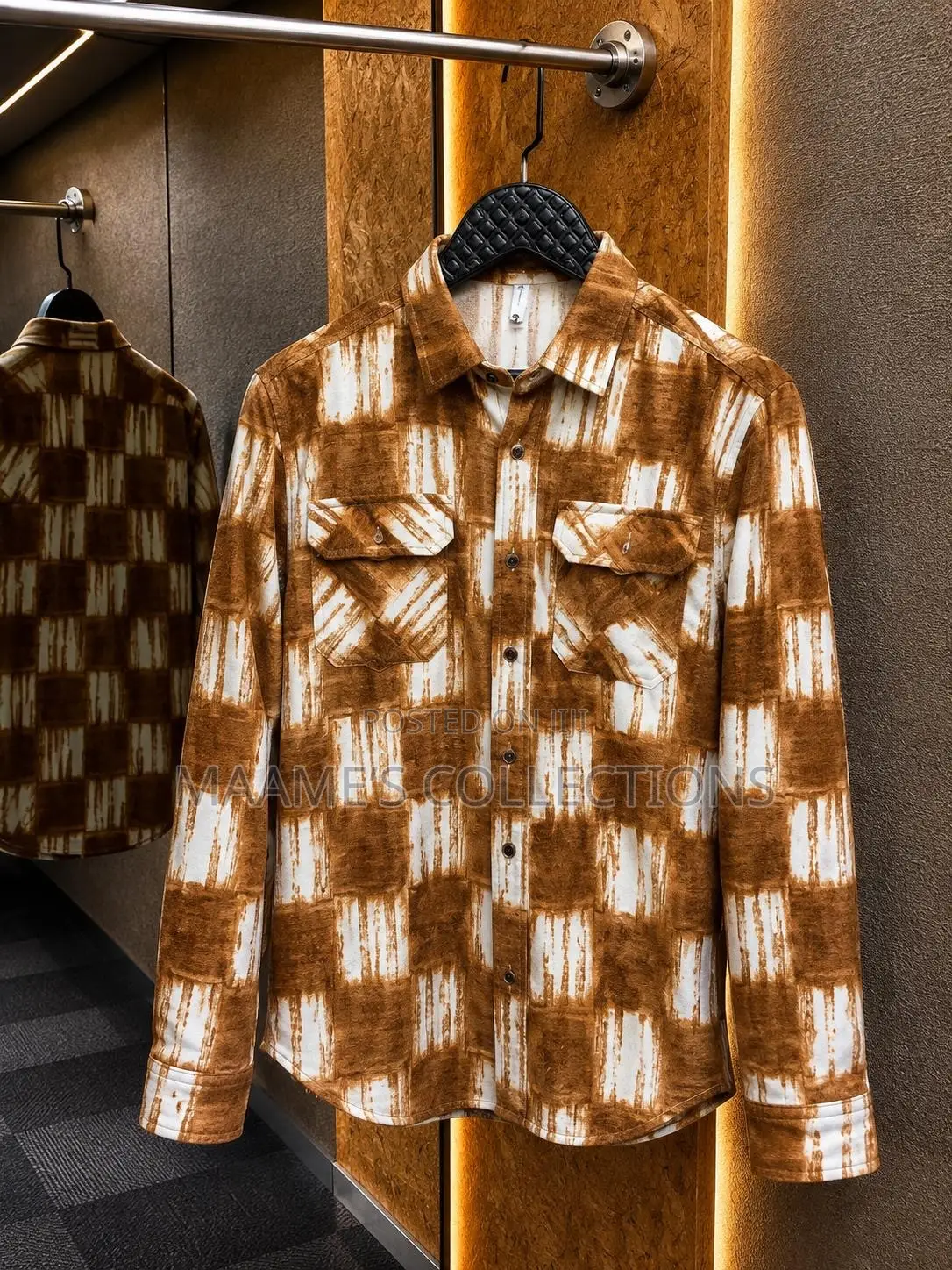 Mens Textured Long-Sleeve Button-Up Shirt
