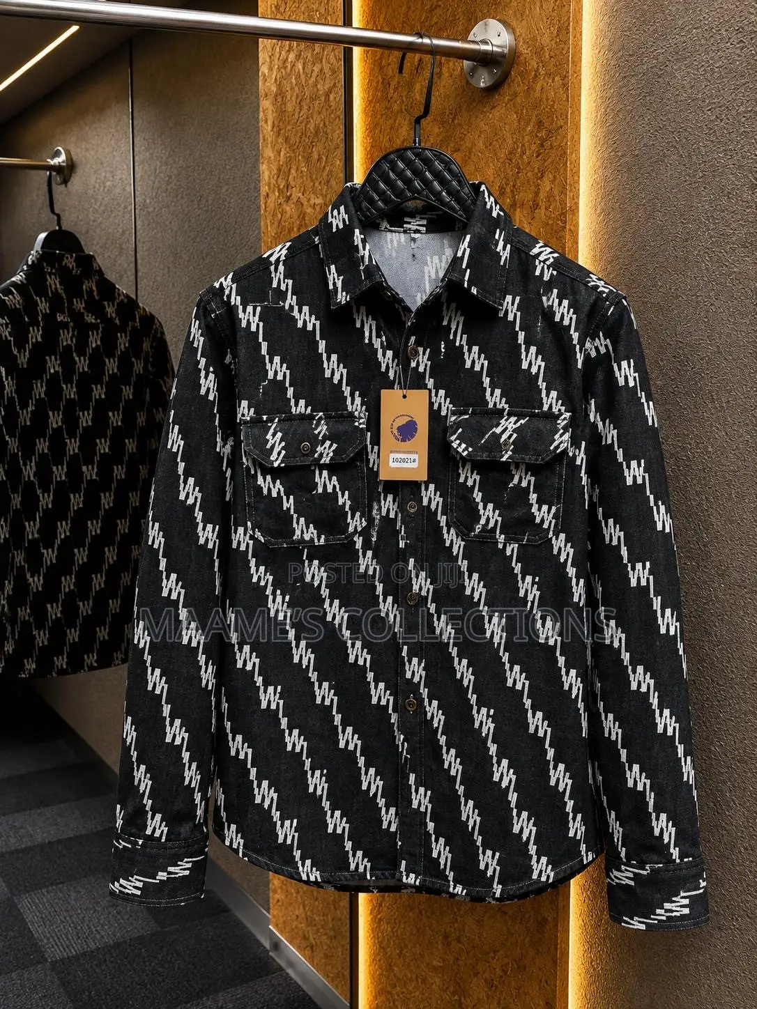 Mens Textured Long-Sleeve Button-Up Shirt