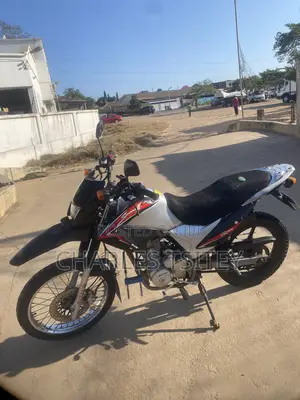 Royal Motorcycle 2023 Black