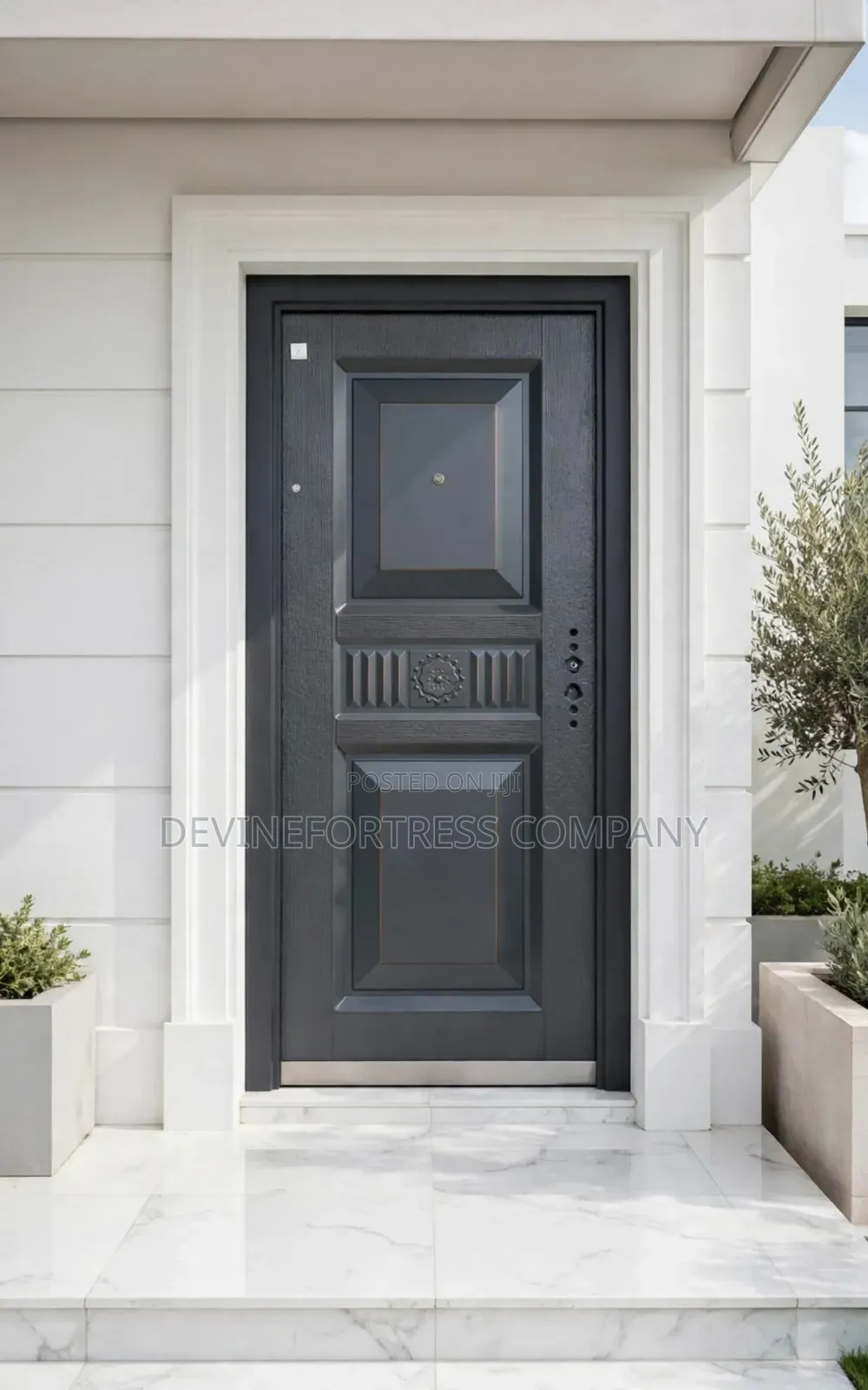 High Quality Anti Rust Black/ Gray Single Door Available in Sizes