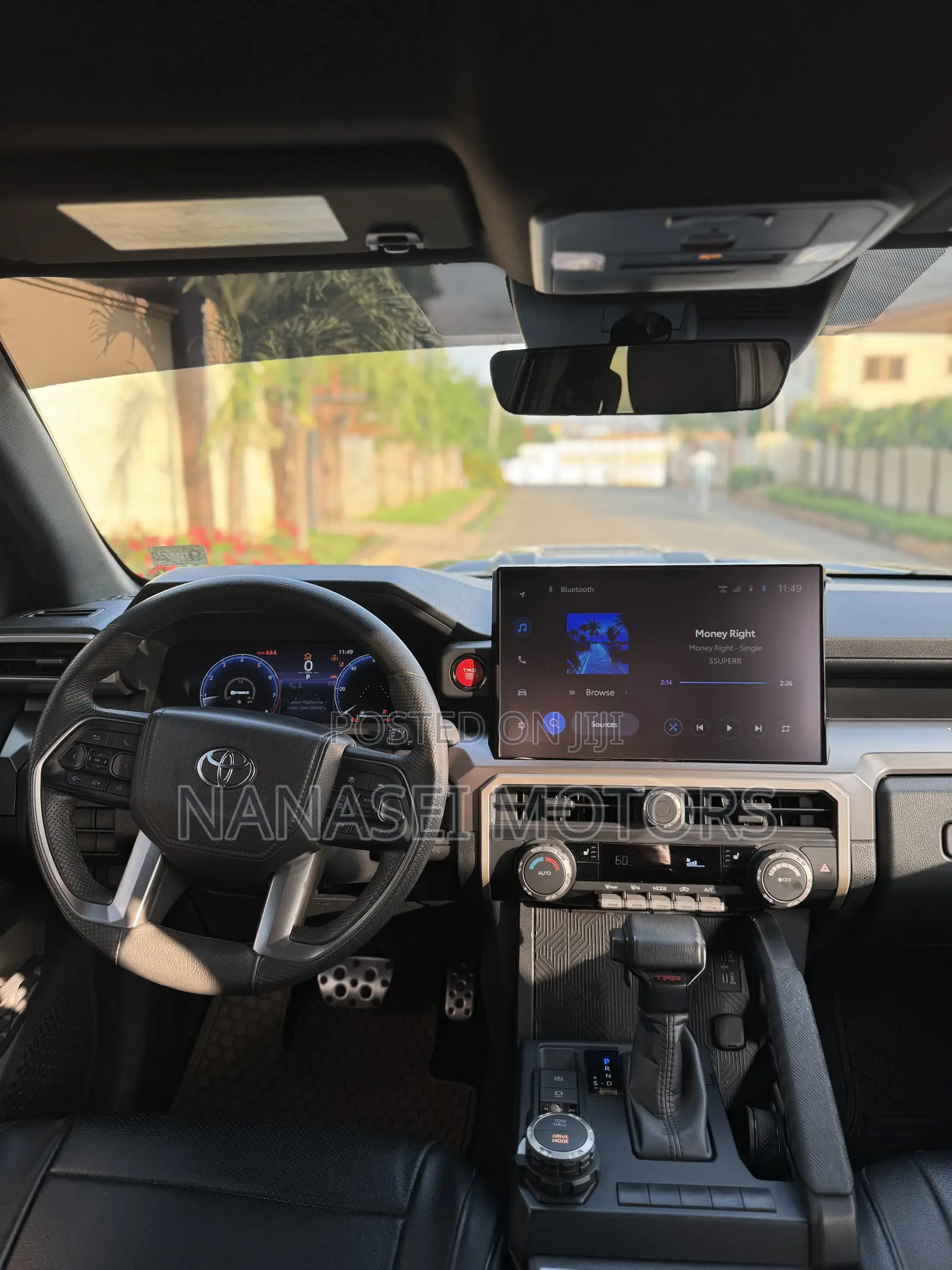 Toyota Tacoma SR5 Double Cab 6' Bed AT 2024 Black