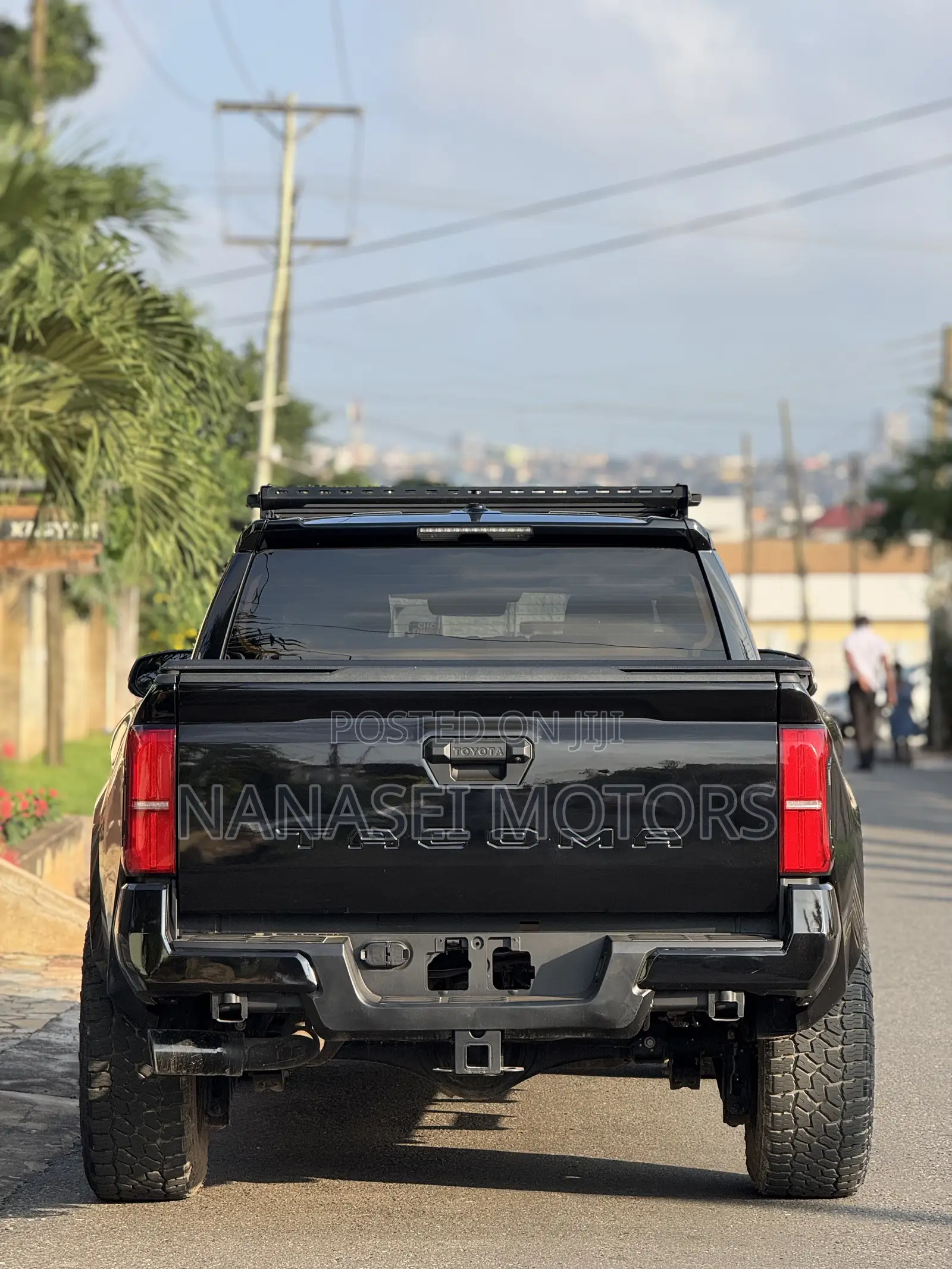 Toyota Tacoma SR5 Double Cab 6' Bed AT 2024 Black