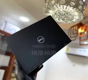 Laptop Dell Latitude 3390 2-in-1 8GB Intel Core i5 SSD 256GB
