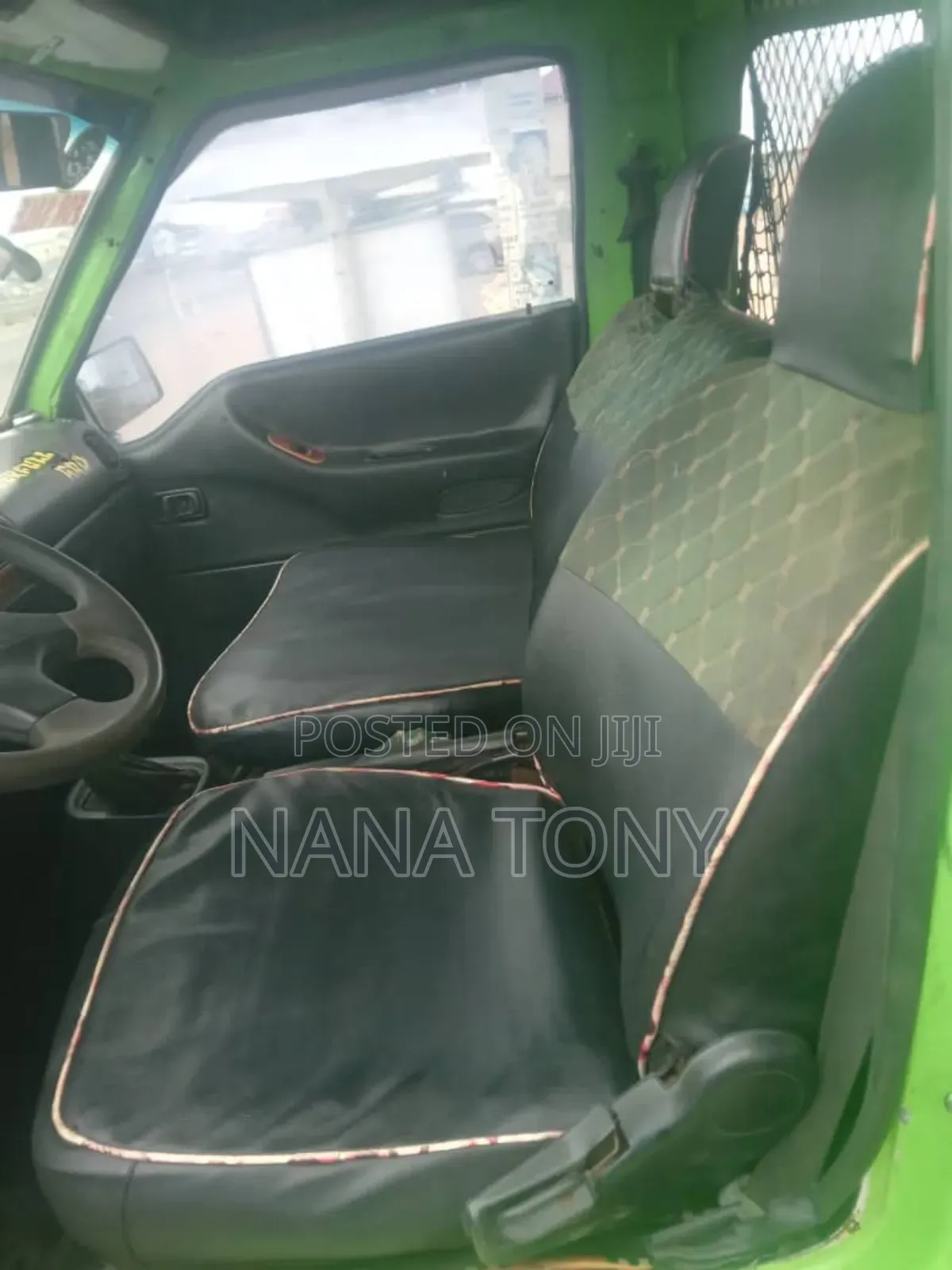 Hyundai H-100 2004 Green