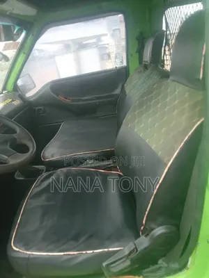 Hyundai H-100 2004 Green