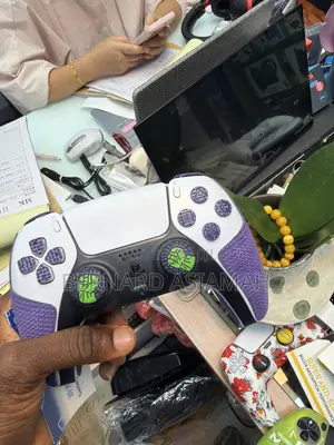 PS5 Dualsense Controller