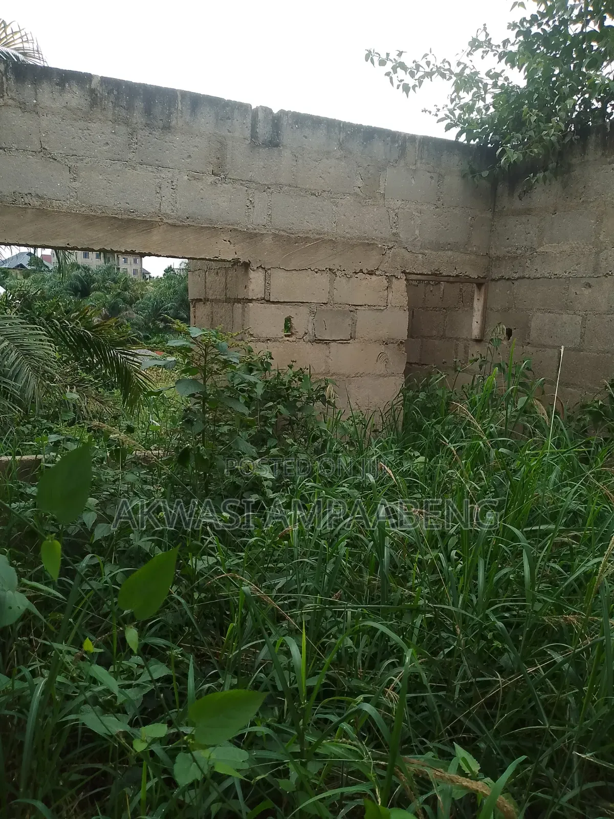 5bdrm House in Ejisu Ampabame for sale