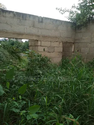 5bdrm House in Ejisu Ampabame for sale