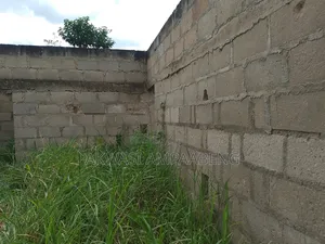 5bdrm House in Ejisu Ampabame for sale