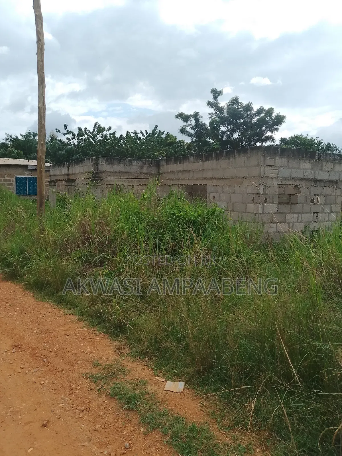 5bdrm House in Ejisu Ampabame for sale