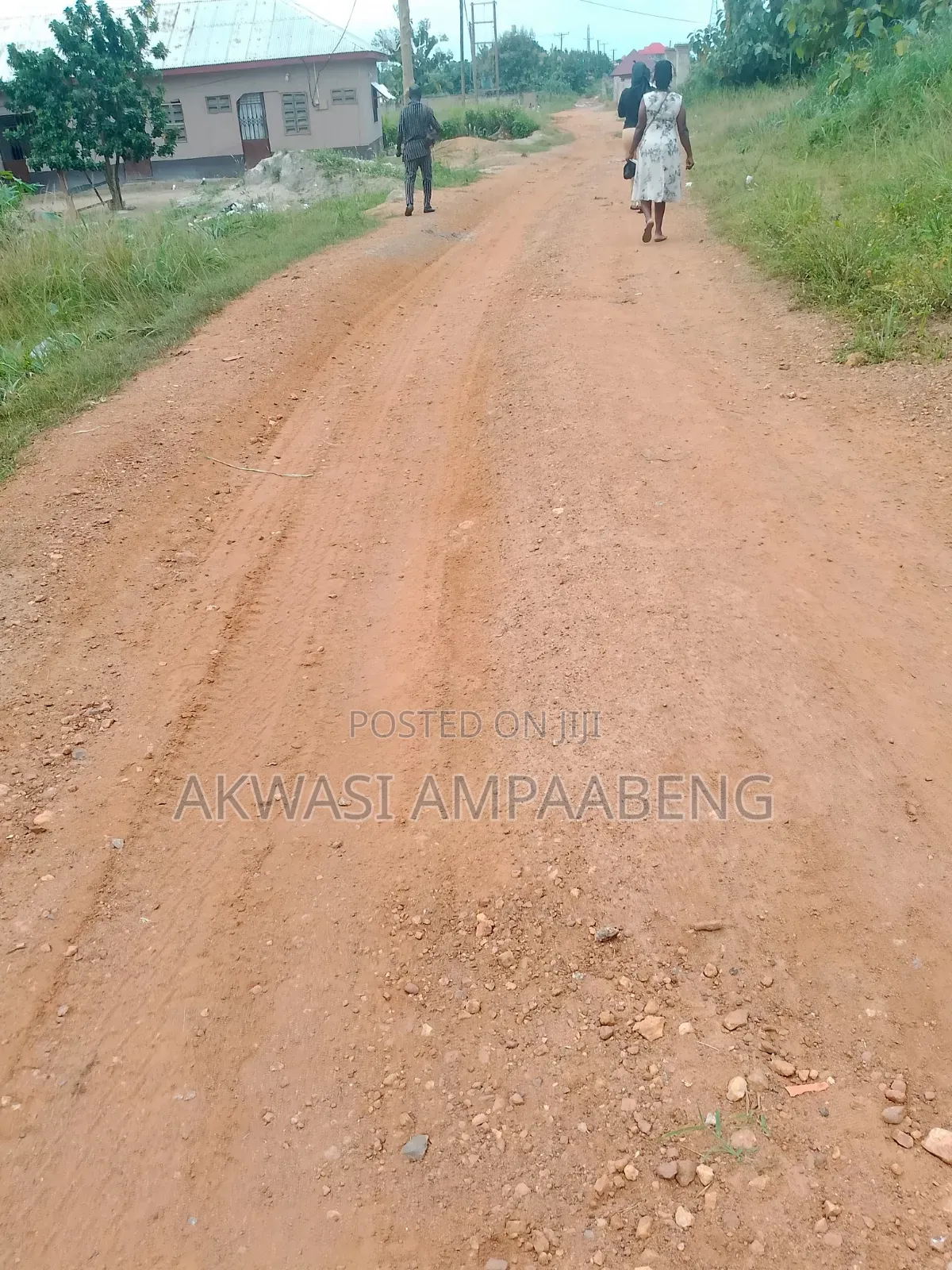 5bdrm House in Ejisu Ampabame for sale