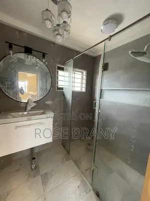 4bdrm House in Accra Metropolitan for sale