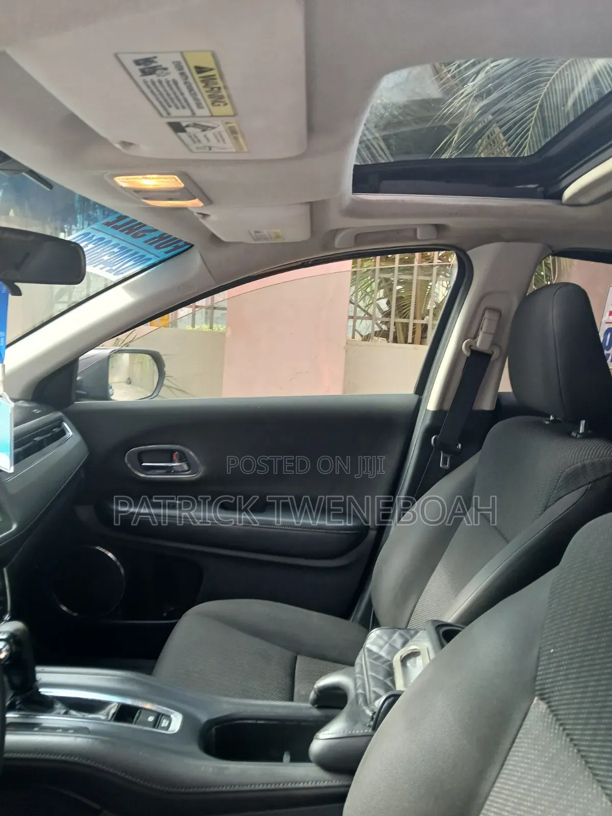 Honda HR-V 4dr SUV (1.5L 4cyl CVT) 2016 Green