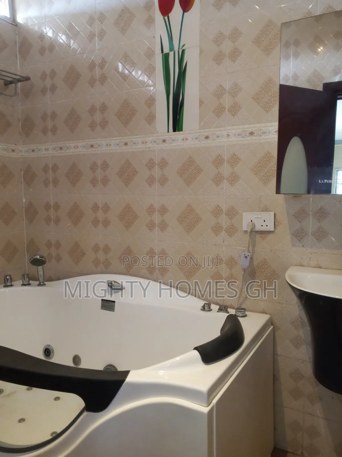 4bdrm Apartment in Mighty Homes, Kasoa for rent