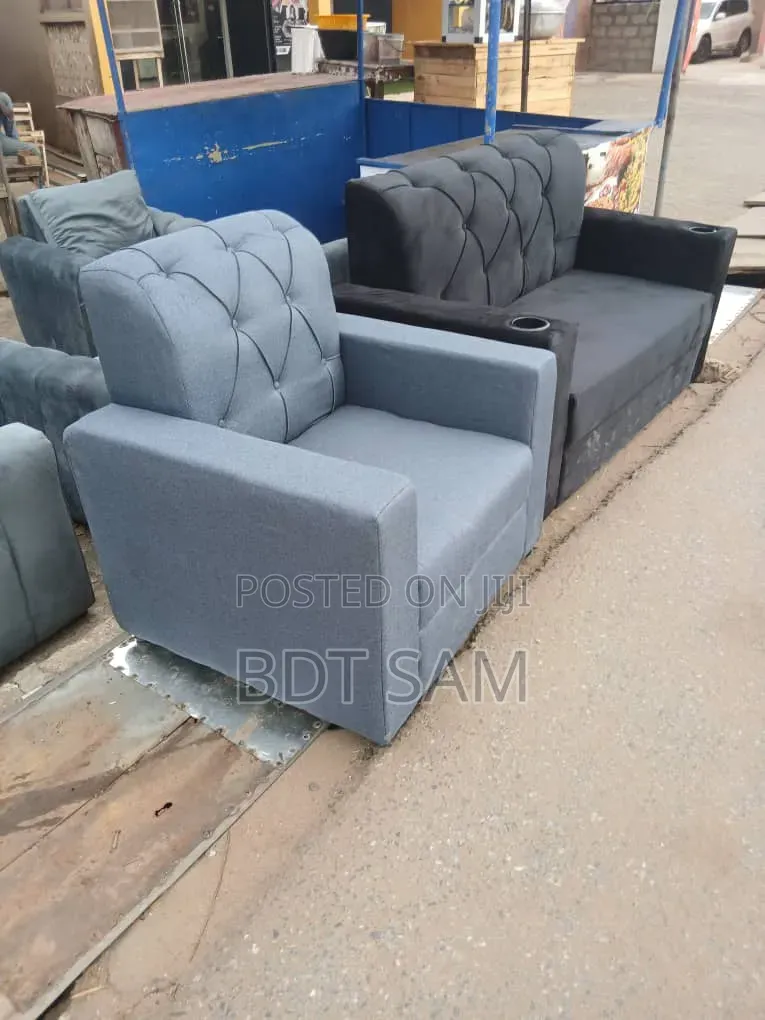 Strong Sofa Set