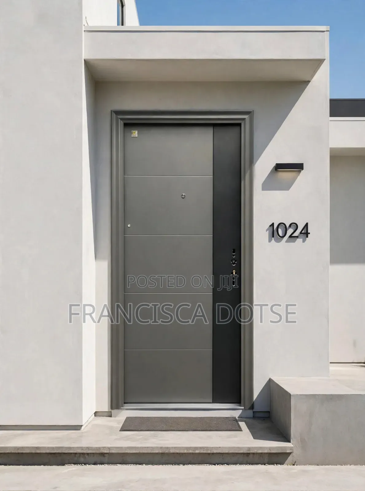 High Quality Paladin Smooth Gray Door Single