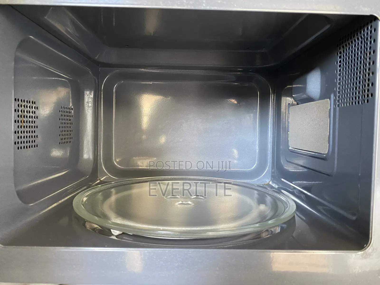 Epio Quality Solo Microwave Oven Very Neat