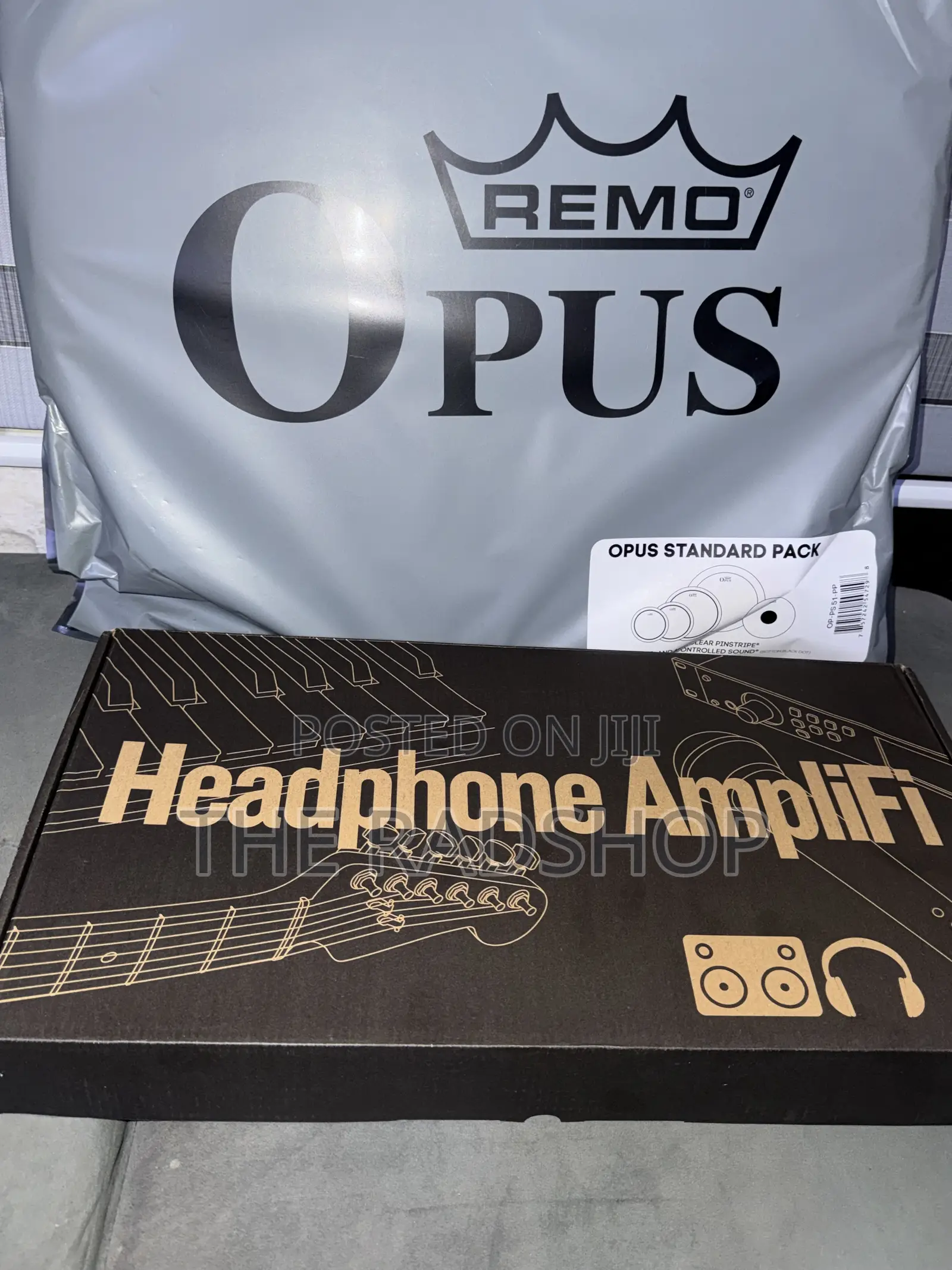 8 Channels Headphone Amplifier