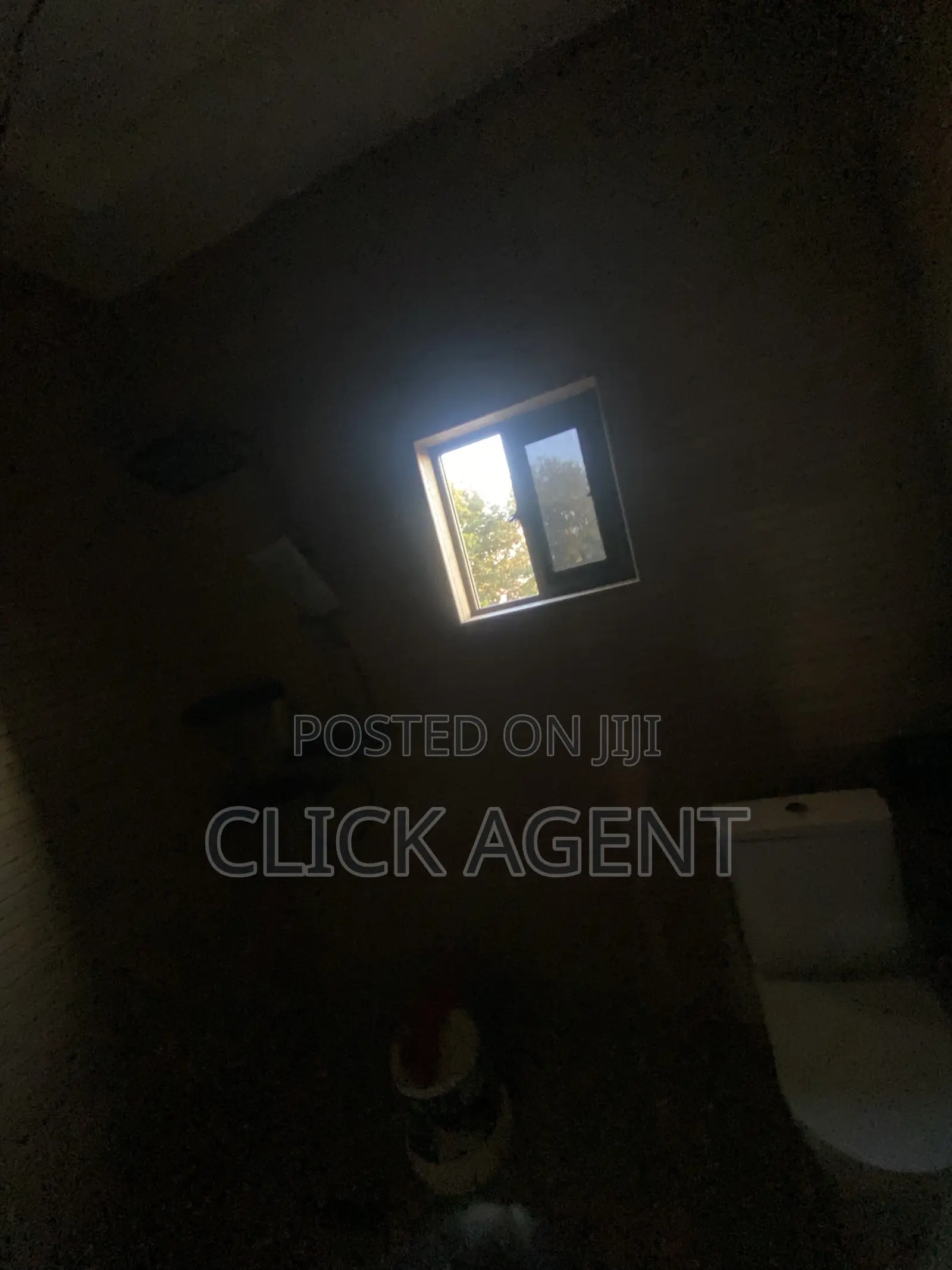 1bdrm Room & Parlour in Ogbojo Madina, American House for rent