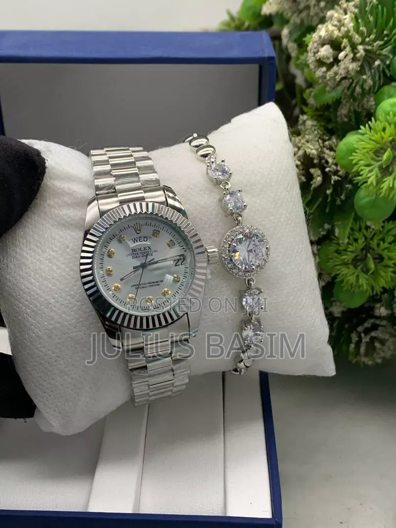 Ladies Curren Watch in Box