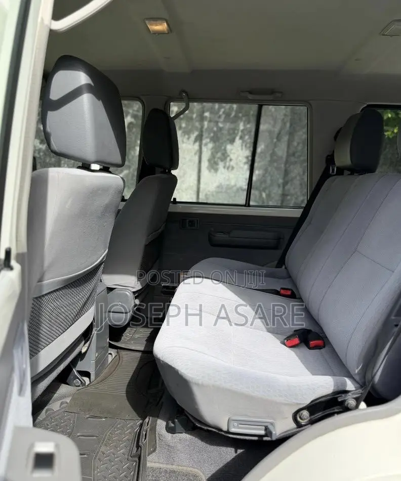 Toyota Land Cruiser 76 Series 2018 White