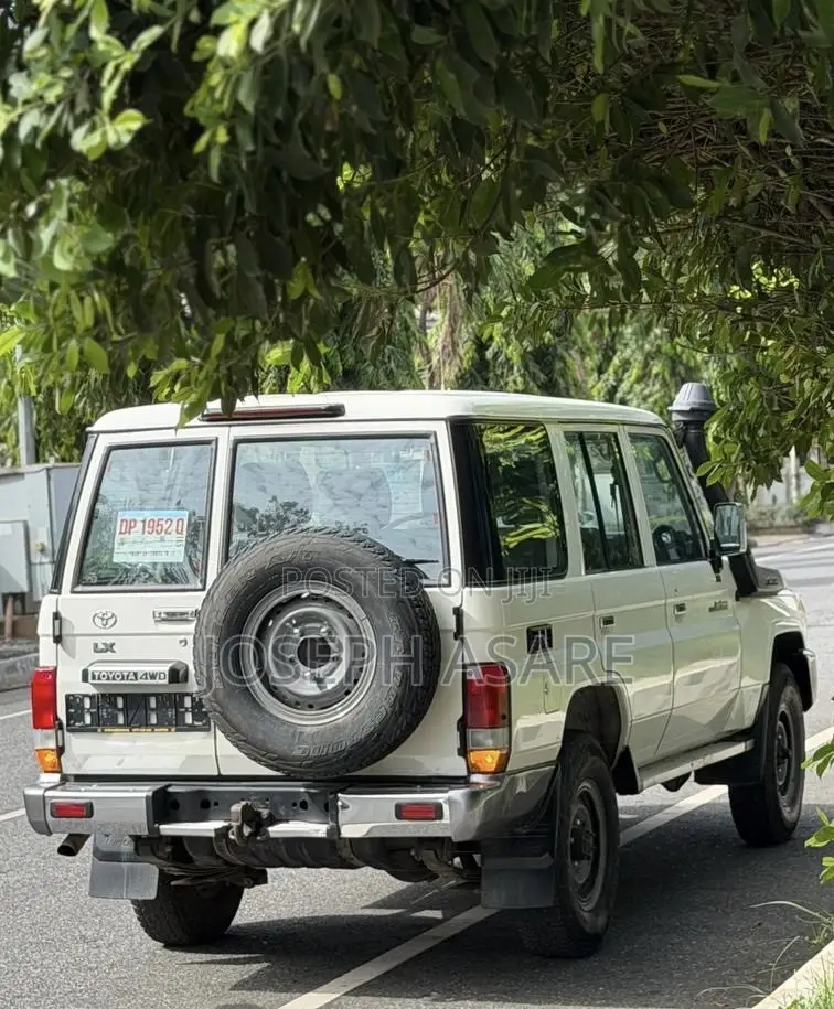 Toyota Land Cruiser 76 Series 2018 White