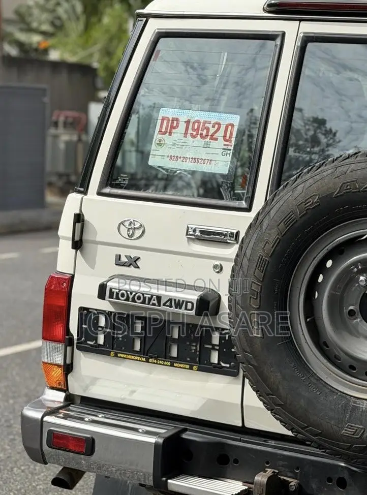 Toyota Land Cruiser 76 Series 2018 White
