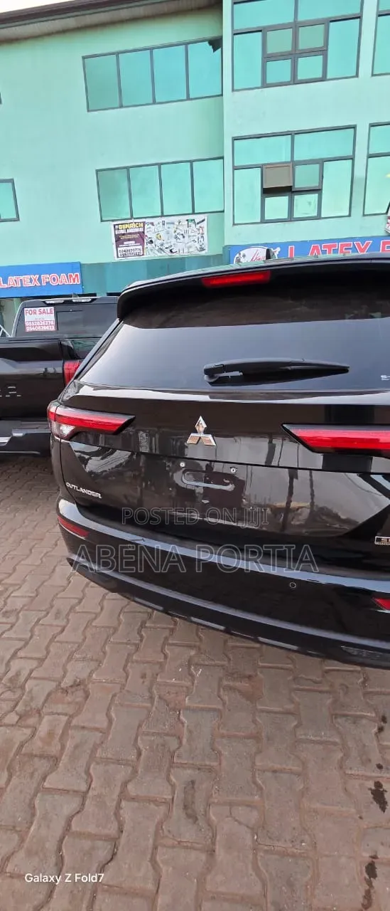Mitsubishi Outlander SEL Black Edition 2023 Black