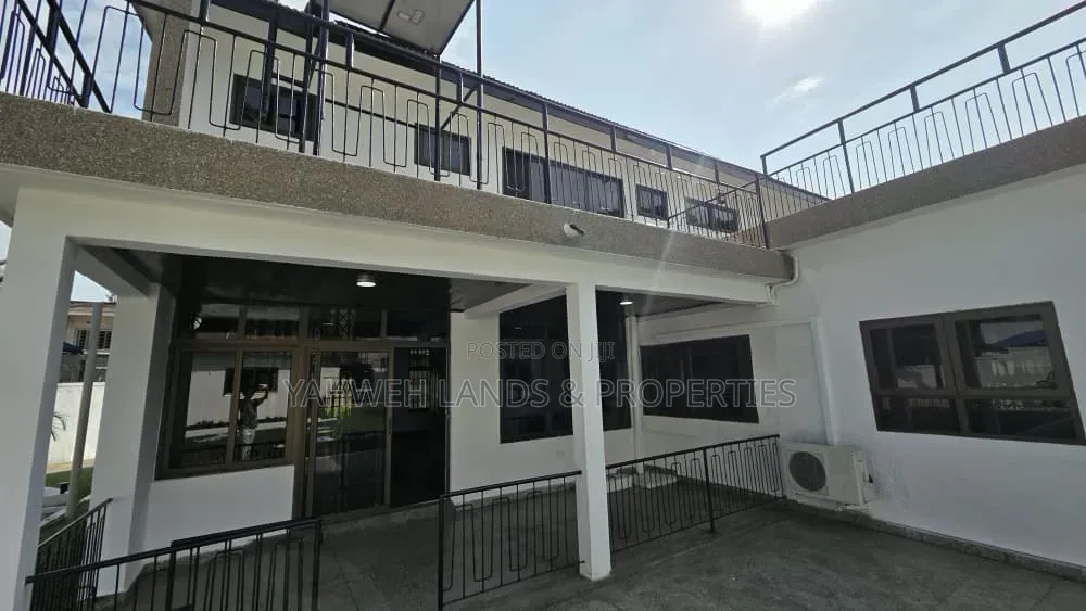 8bdrm House in Italian Embassy for rent
