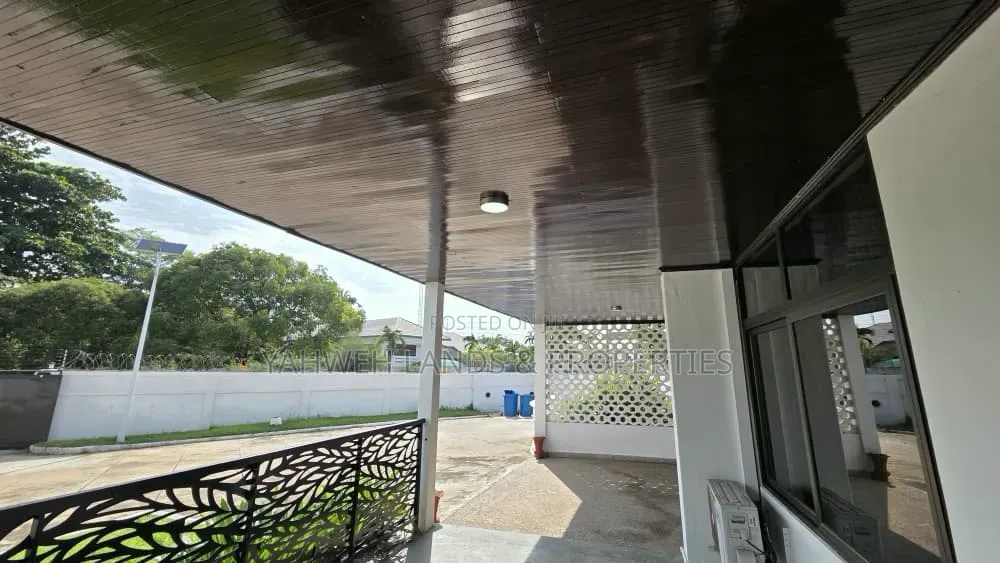 8bdrm House in Italian Embassy for rent