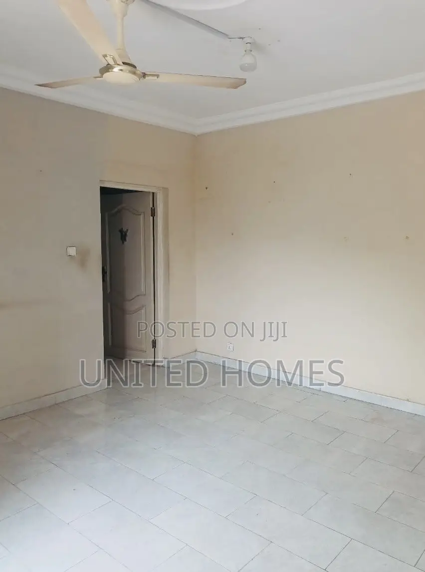 2bdrm Apartment in Achimota for rent