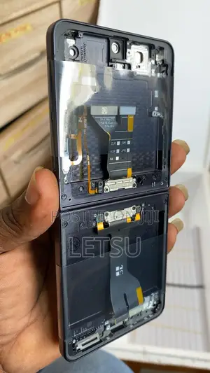 * Original & Replacement Phone Screens * Affordable Phone Screens