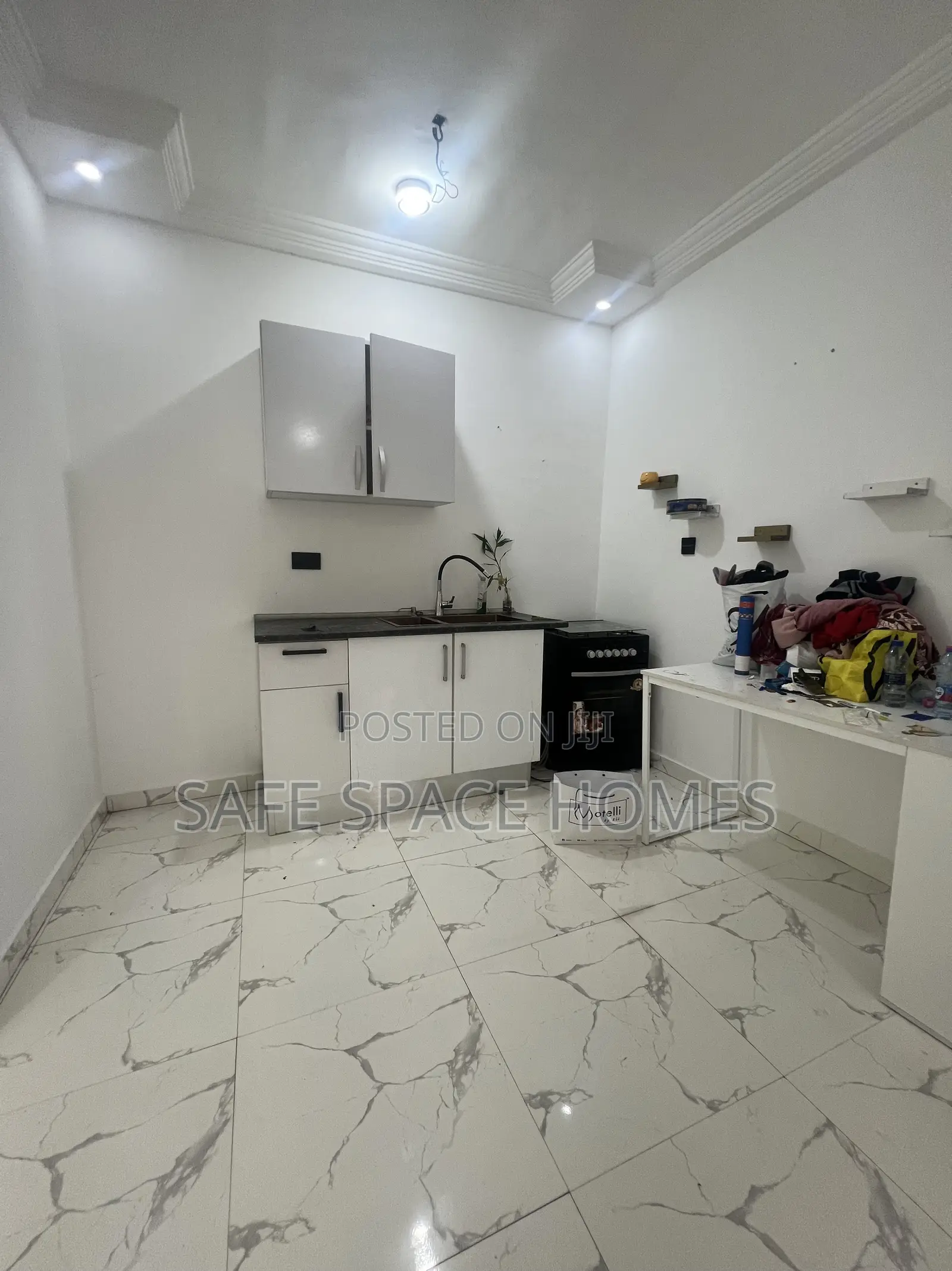 1bdrm Apartment in Tseaddo for rent