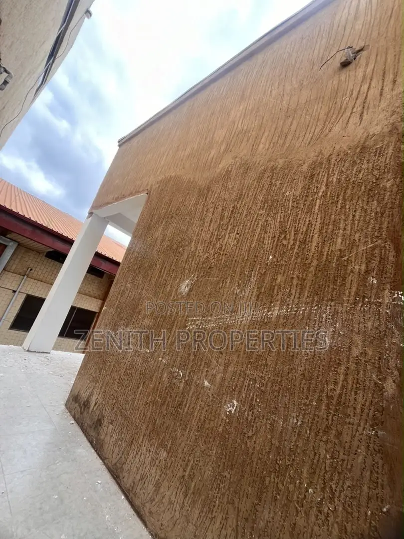 1bdrm Apartment in Zenith Realty, Exhibition for rent