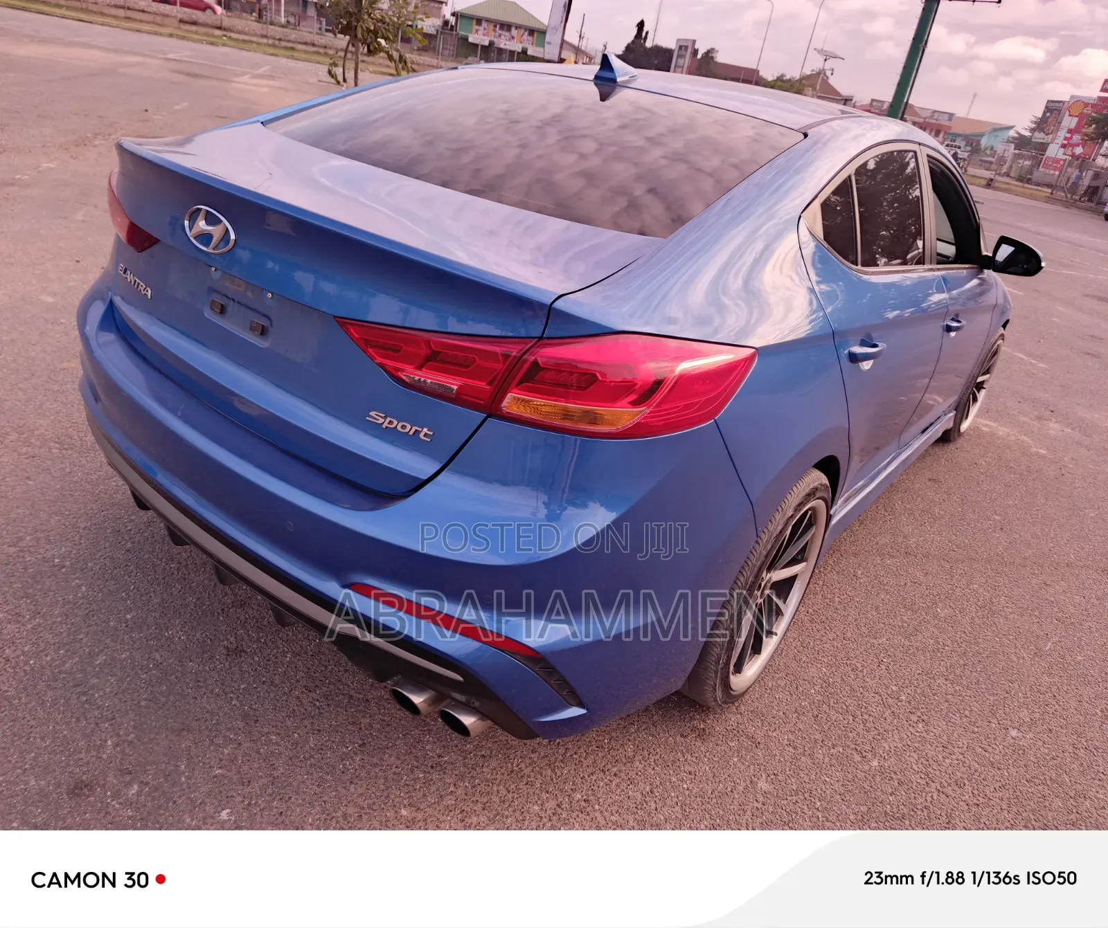 Hyundai Elantra 2018 Blue