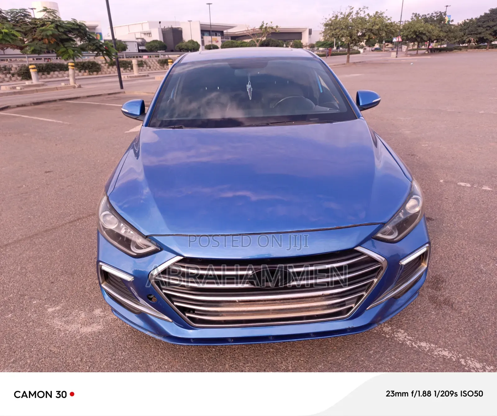 Hyundai Elantra 2018 Blue