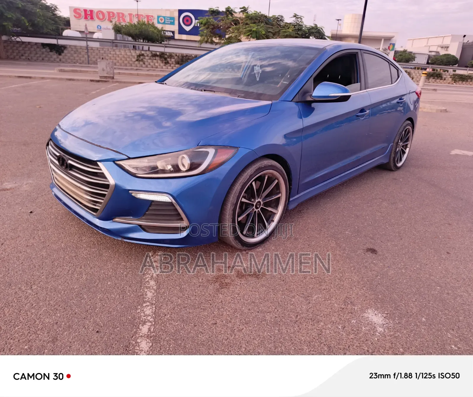 Hyundai Elantra 2018 Blue